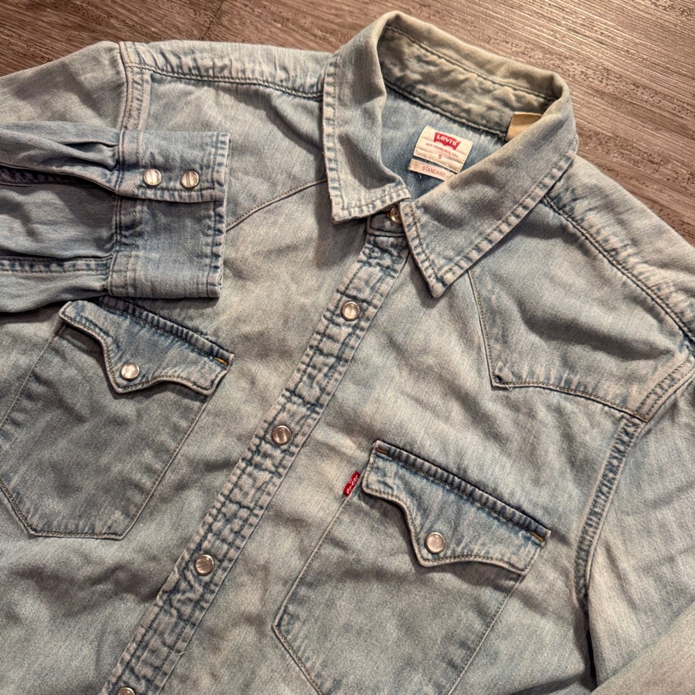 Levis Shirt Women S Blue Cotton Denim Pearl Snap Western Rodeo Chambray Cowgirl